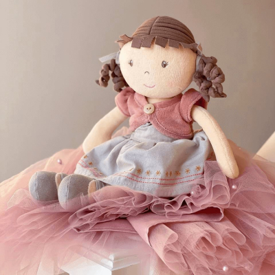 Prljavo roza pletena babuška deka SRCA 75x100 cm, BabyOno + platnena lutka Rose (12m+), 32 cm Bonikka